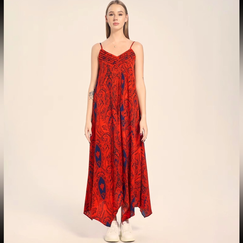 Asymmetrical Red Paisley Maxi Dress - Picture 4 of 6